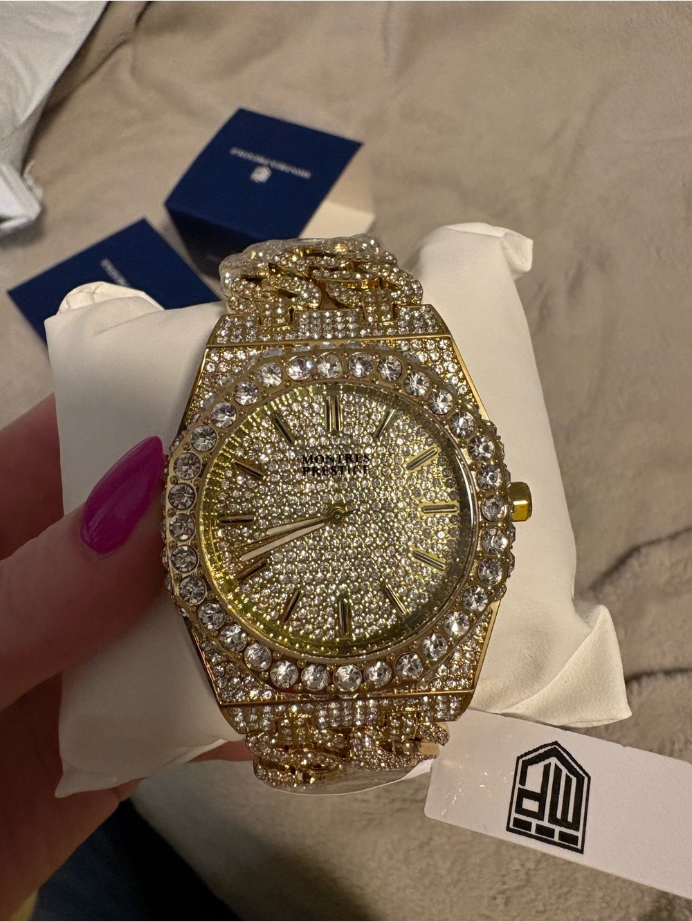 Montres Prestige Gold Crystal Unisex Watch